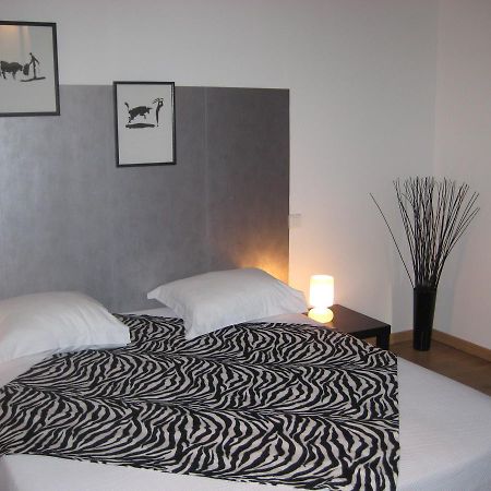 Appart'Hotel Et Chambres Essentiel Spa Arles Extérieur photo
